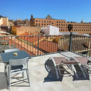 Lovely With Terrace Apartamento
